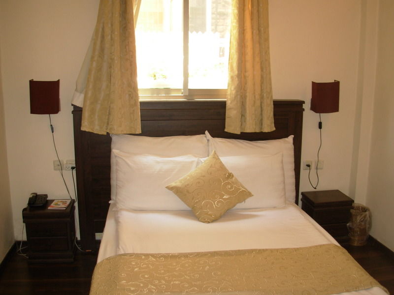 Hotel The Little House In Bakah Jerusalem Exterior foto