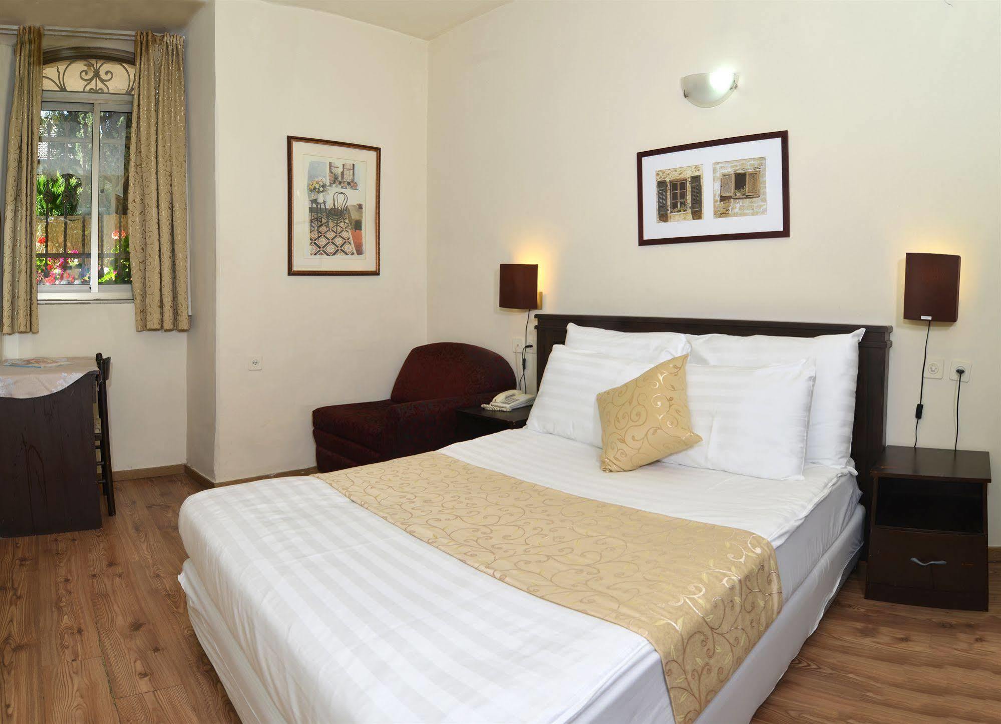 Hotel The Little House In Bakah Jerusalem Exterior foto