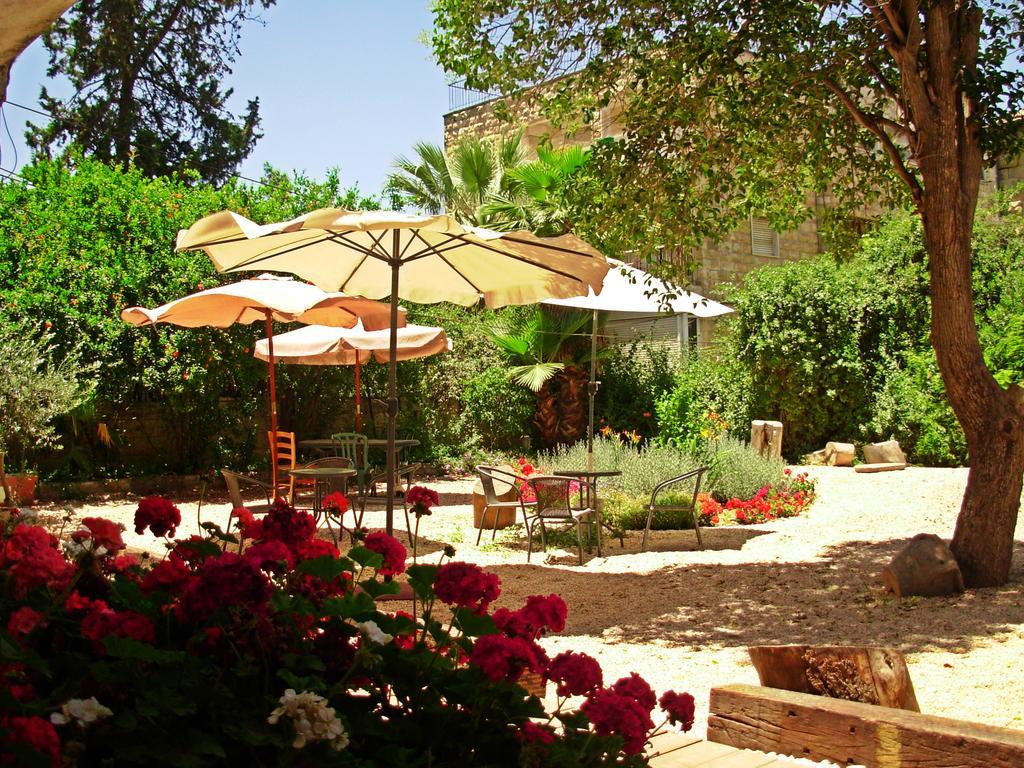 Hotel The Little House In Bakah Jerusalem Exterior foto